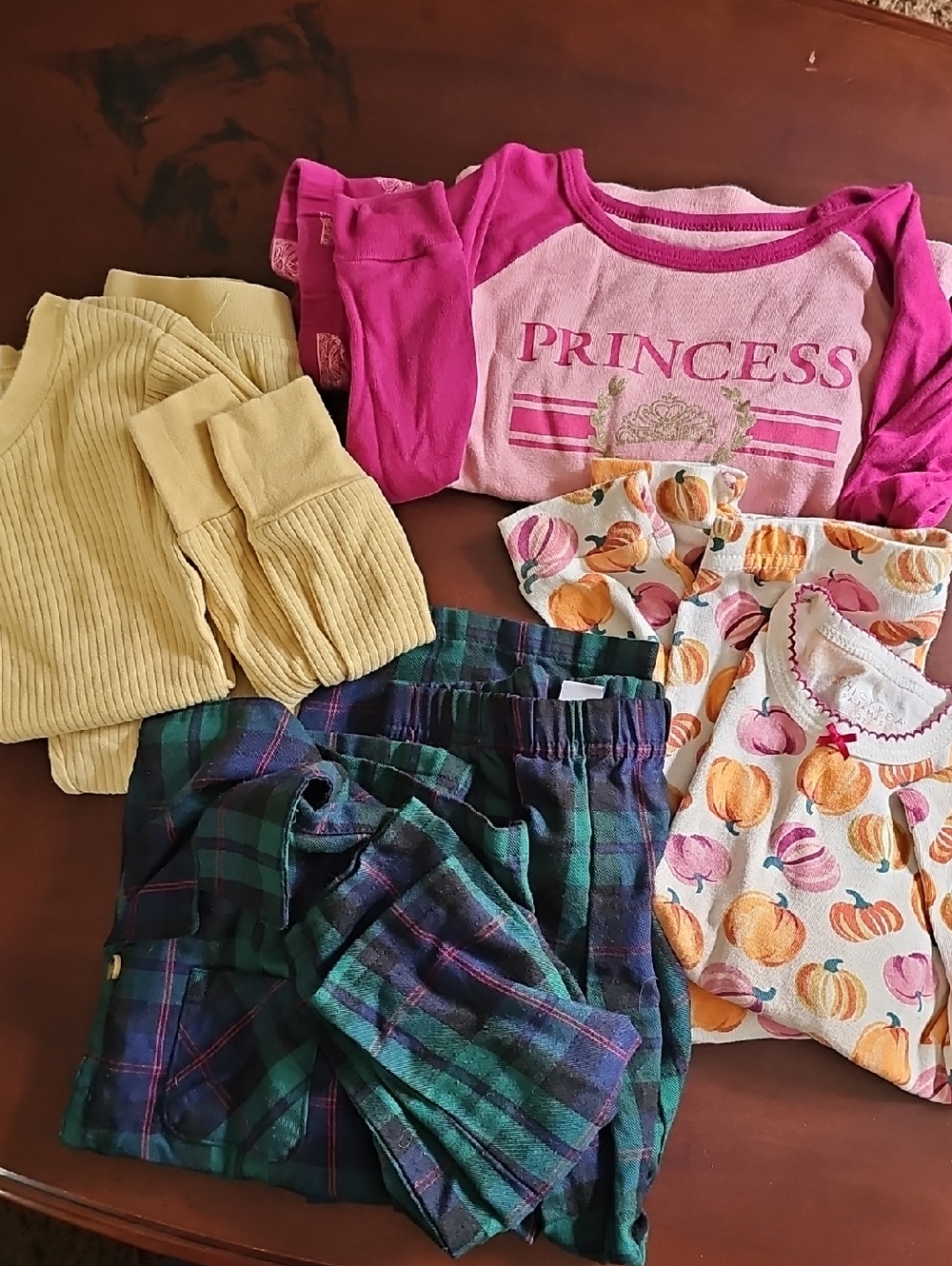 BOGO 🎀 Girls Long Sleeve Pajama- Bundle Of 4